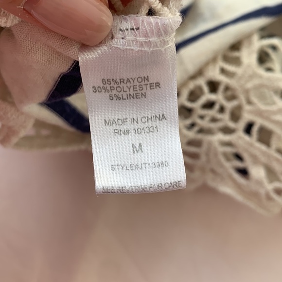 Super Flowy lace low back tank top, ivory, navy blue stripes, size M, - Picture 6 of 6